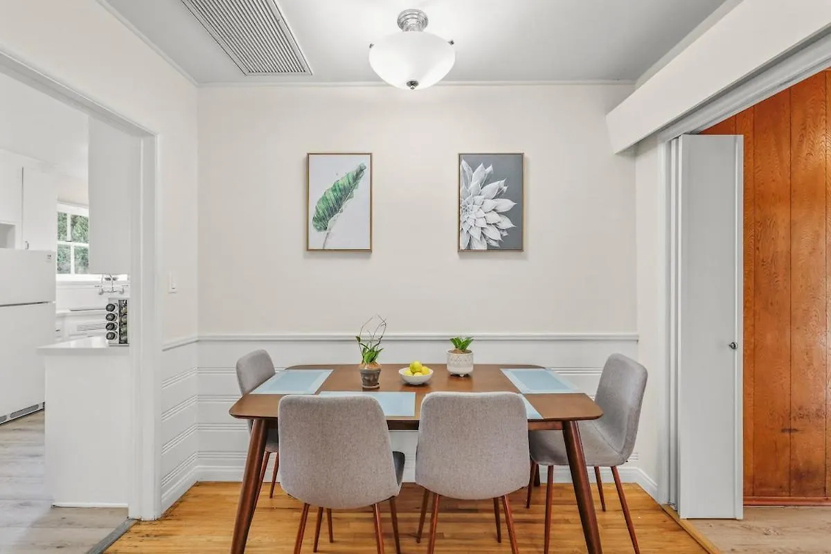 Tatil Evi Dazzling Westside 4 Bedroom Home-Minutes To The Beach Los Angeles